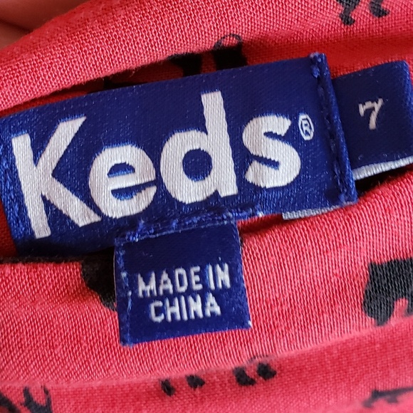 Keds size 7 loose red shorts w/ Pug dog pattern. - Picture 5 of 5
